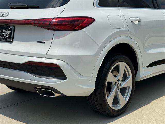 new 2025 Audi Q5 car, priced at $61,185