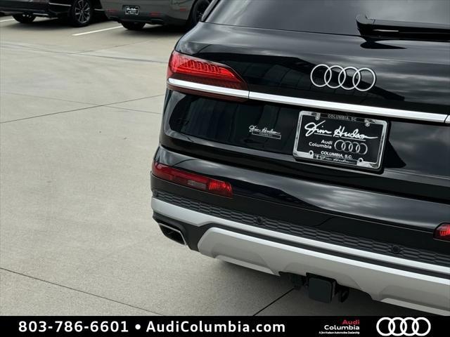 new 2025 Audi Q7 car, priced at $74,155