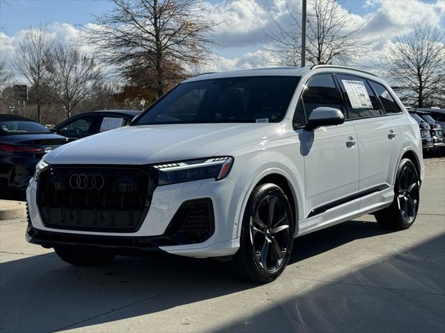 new 2025 Audi Q7 car, priced at $81,660