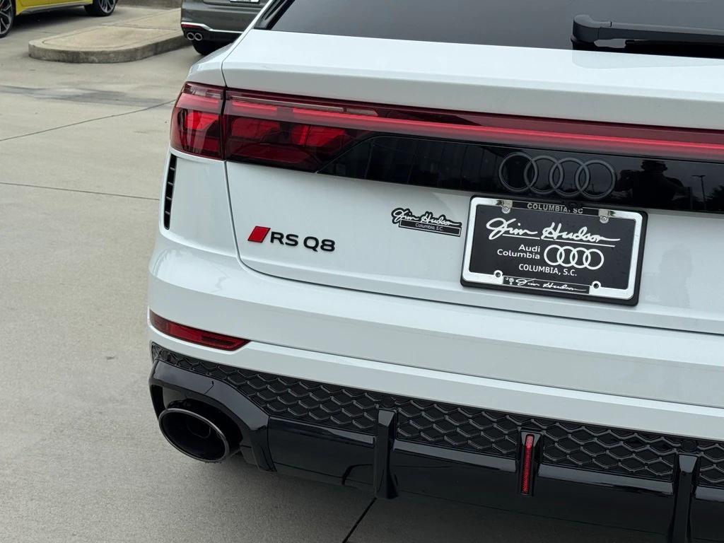 new 2025 Audi RS Q8 car, priced at $149,300