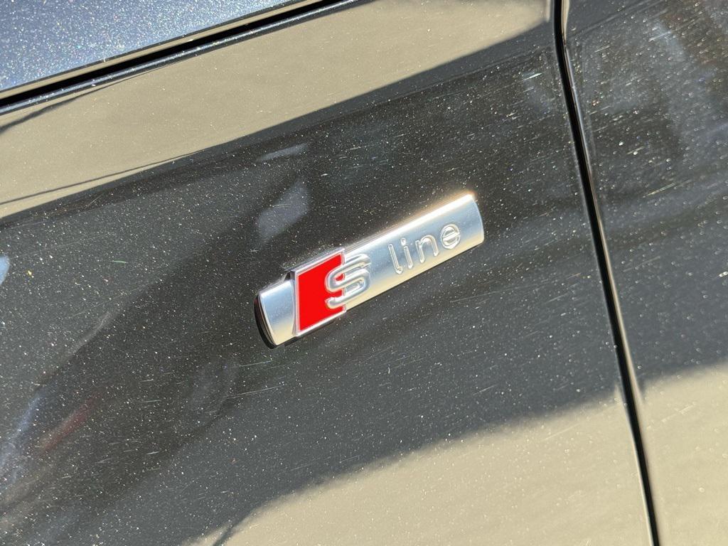 used 2022 Audi Q5 car, priced at $32,998