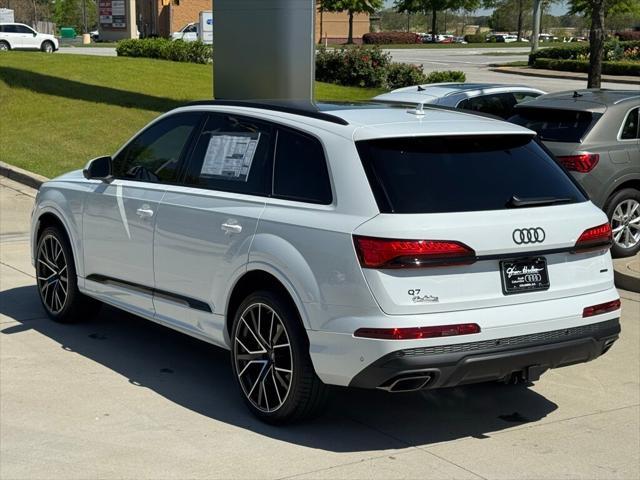 new 2025 Audi Q7 car, priced at $77,750