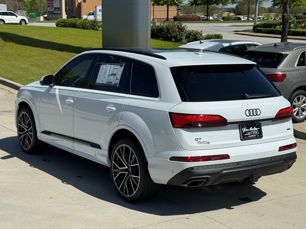 new 2025 Audi Q7 car, priced at $73,750