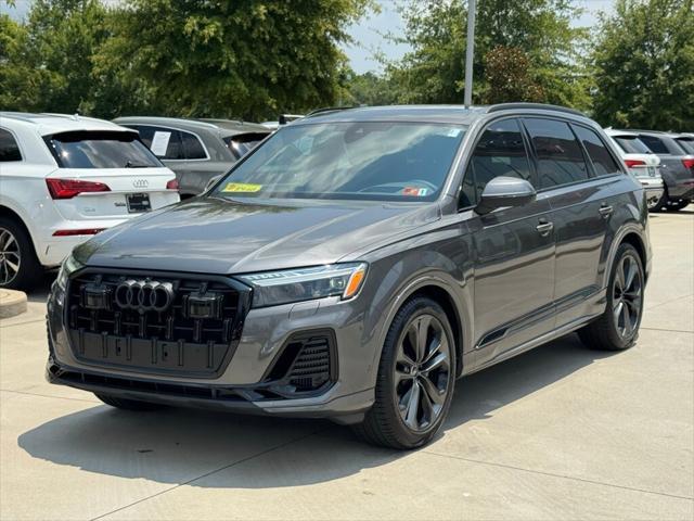 new 2025 Audi Q7 car, priced at $78,380