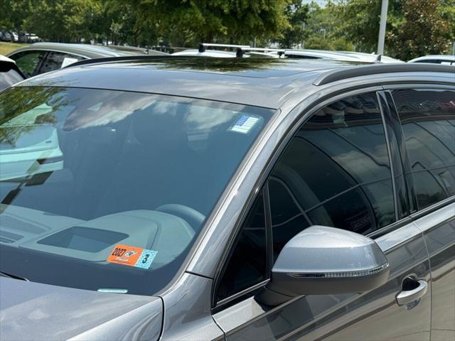 new 2025 Audi Q7 car, priced at $78,380