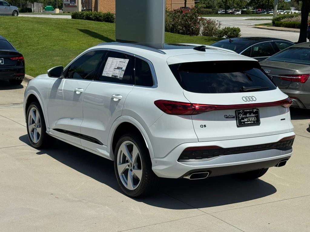 new 2025 Audi Q5 car, priced at $58,935