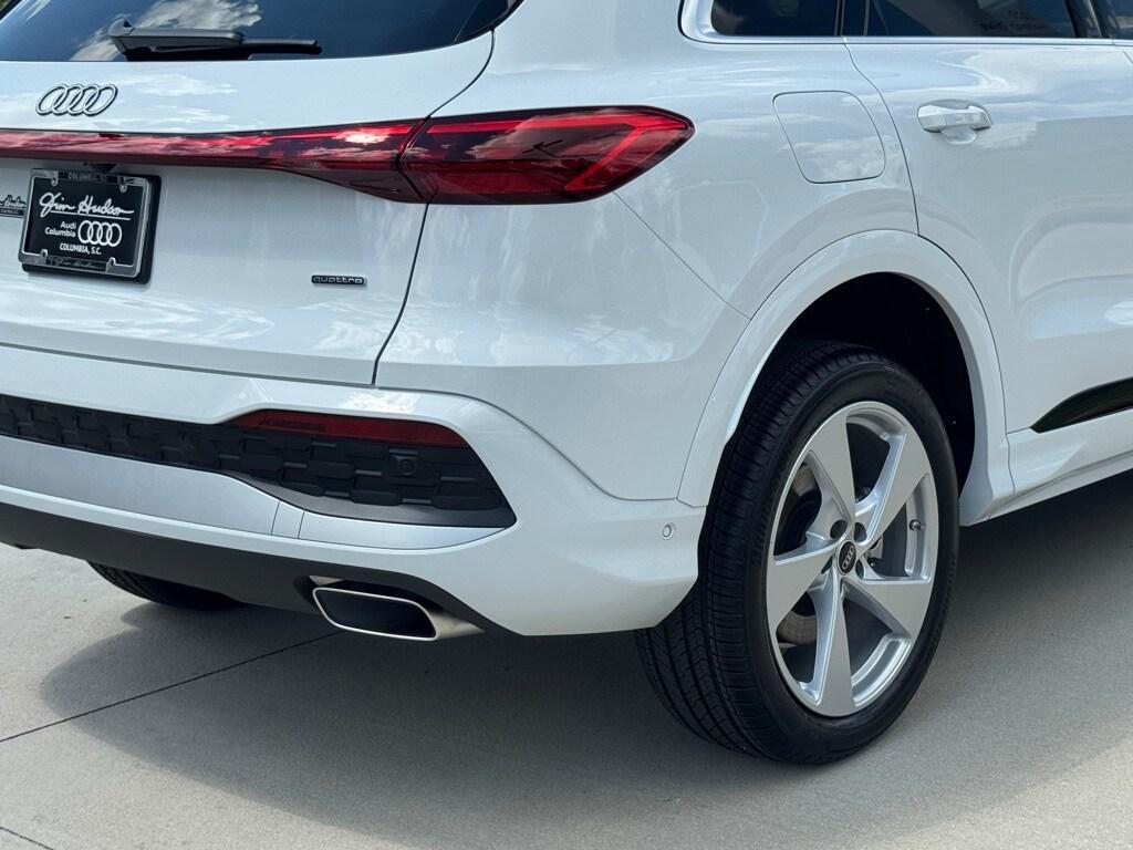 new 2025 Audi Q5 car, priced at $58,738