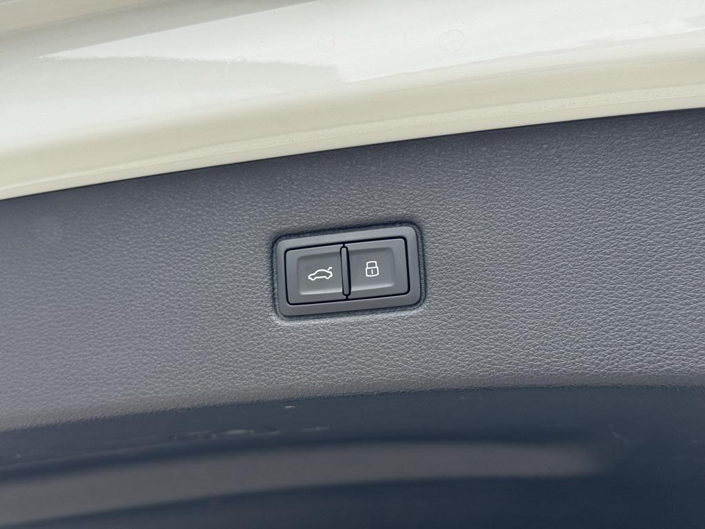 used 2025 Audi SQ7 car, priced at $95,872