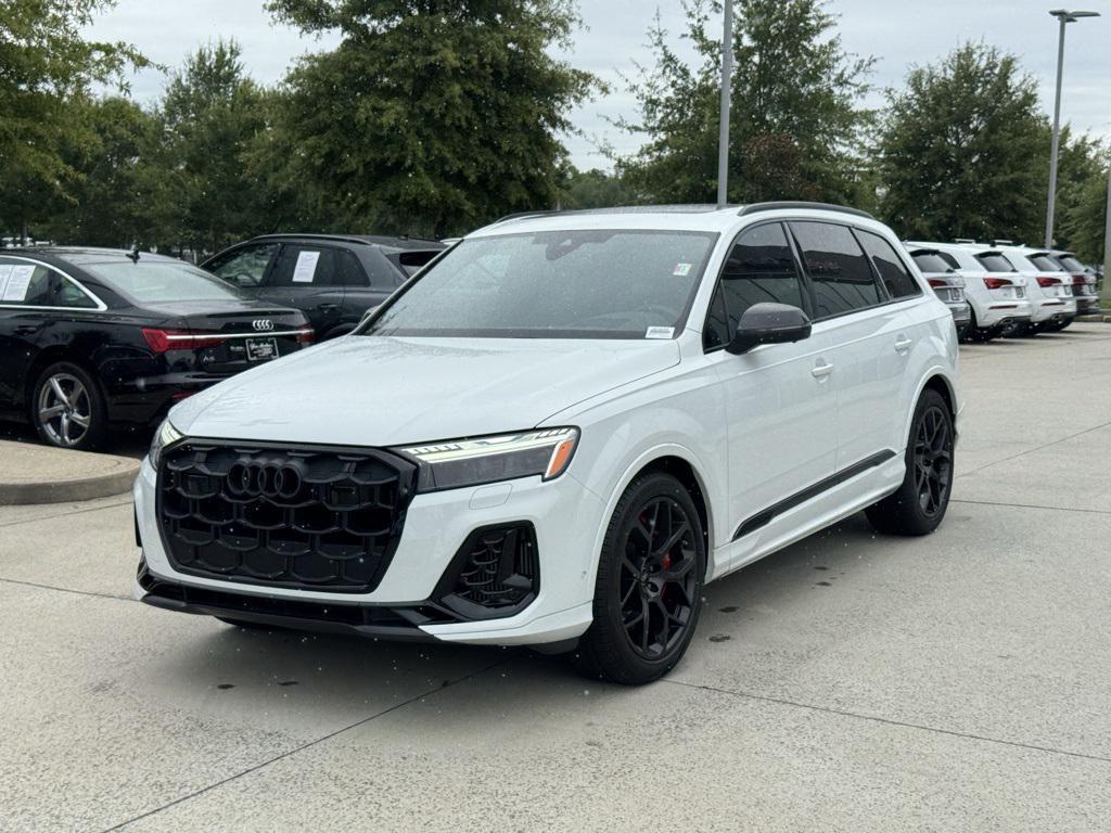used 2025 Audi SQ7 car, priced at $95,872