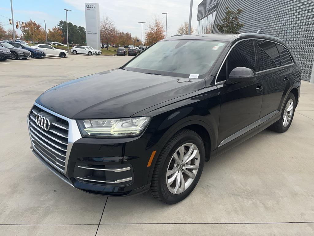used 2019 Audi Q7 car, priced at $22,288