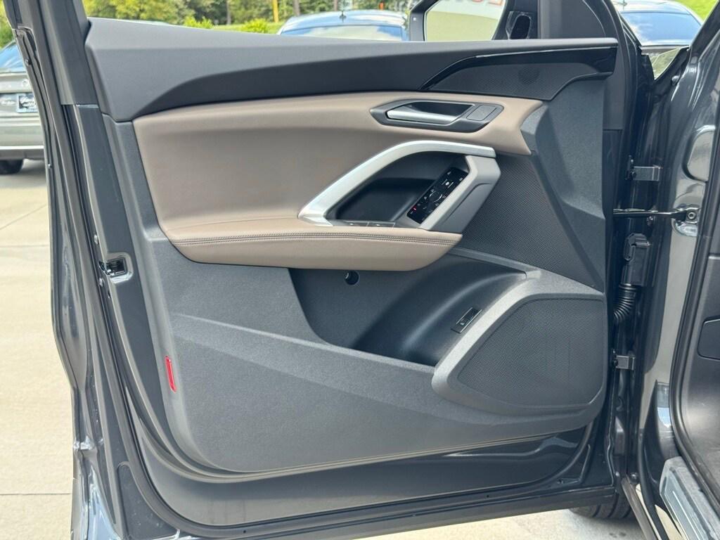 new 2025 Audi Q5 car, priced at $55,464
