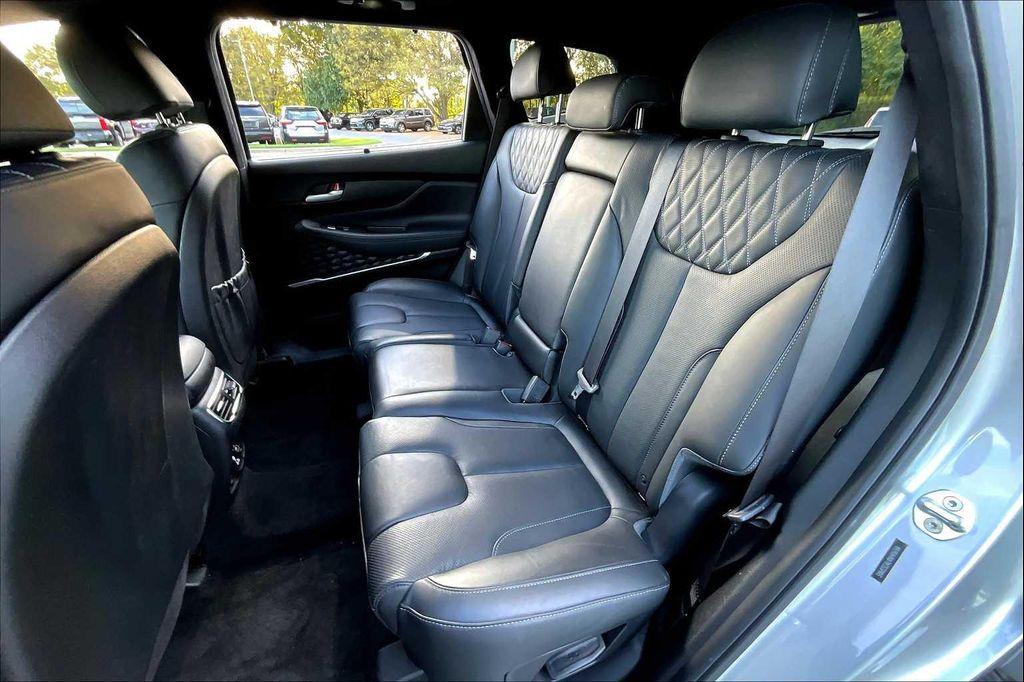 used 2022 Hyundai Santa Fe car, priced at $26,000