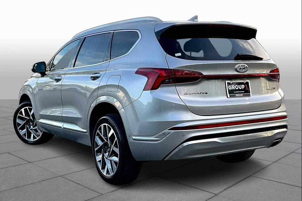 used 2022 Hyundai Santa Fe car, priced at $26,000