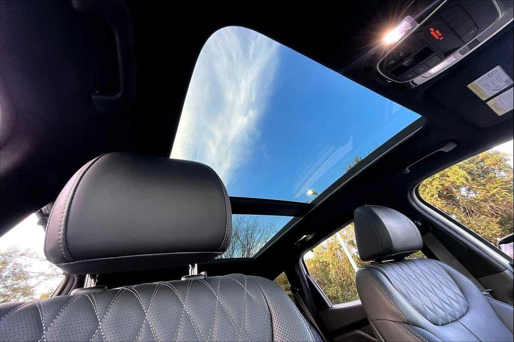 used 2022 Hyundai Santa Fe car, priced at $26,000