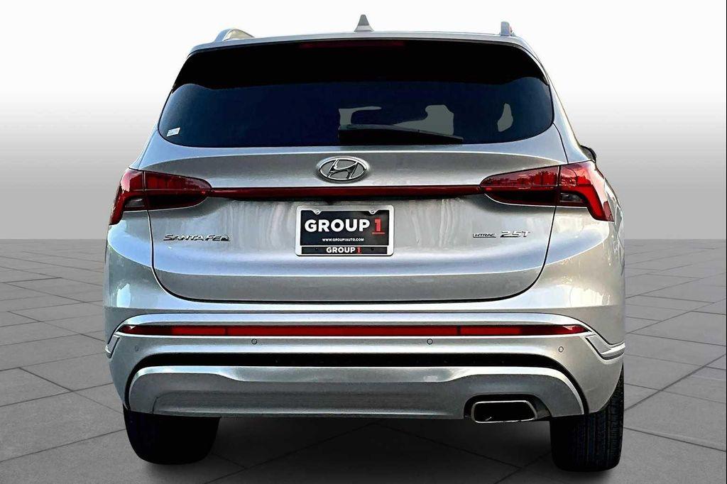 used 2022 Hyundai Santa Fe car, priced at $26,000