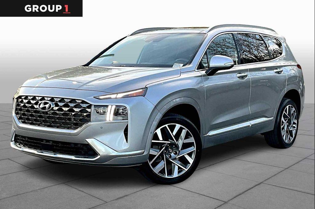 used 2022 Hyundai Santa Fe car, priced at $26,000