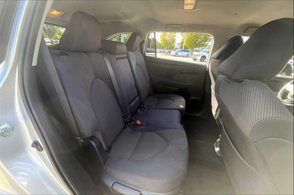 used 2023 Toyota Highlander car, priced at $29,000