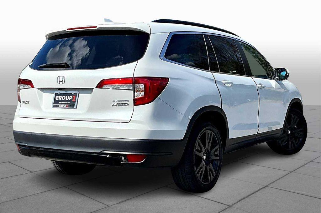 used 2022 Honda Pilot car, priced at $27,000