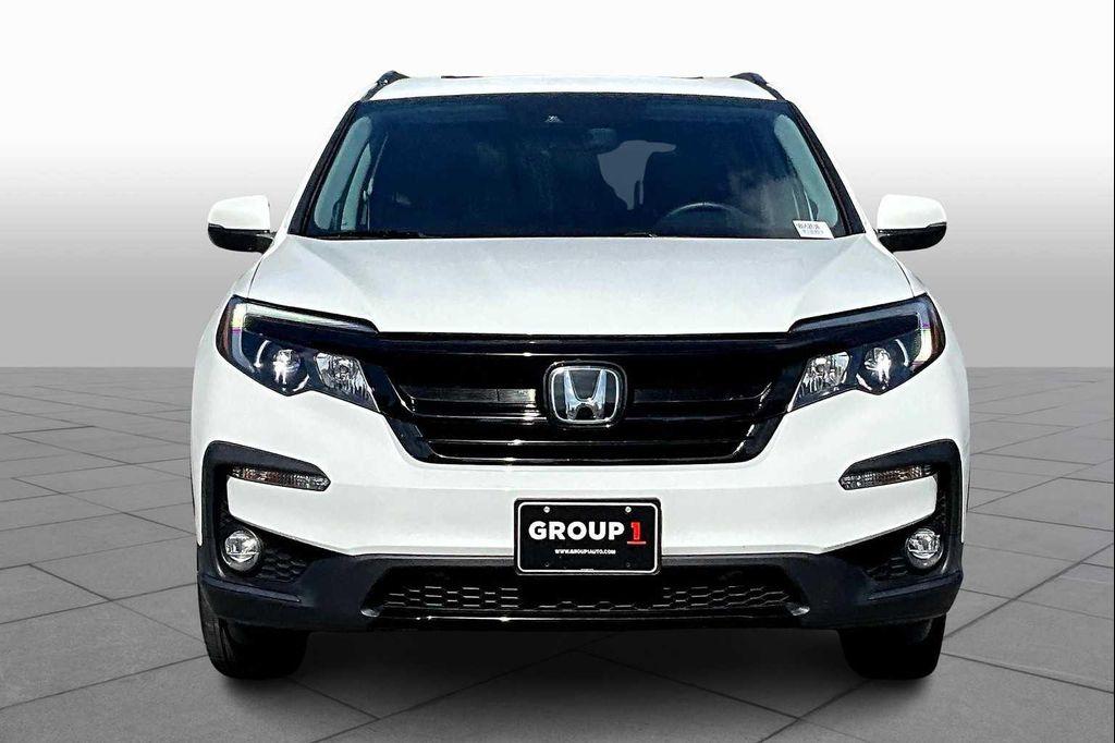 used 2022 Honda Pilot car, priced at $27,000