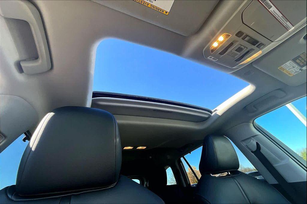 used 2020 Toyota Highlander car, priced at $26,950