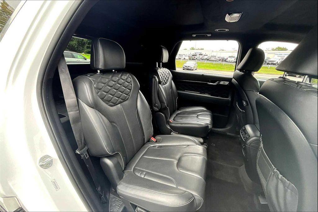 used 2022 Hyundai Palisade car, priced at $24,000