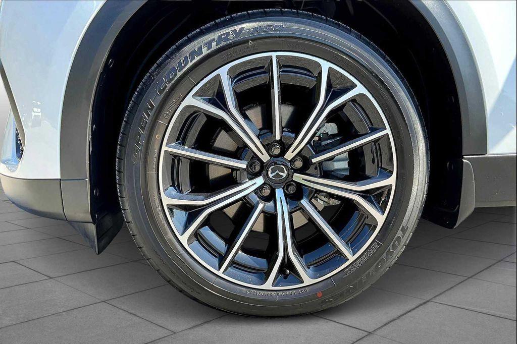 used 2025 Mazda CX-70 PHEV car, priced at $41,500