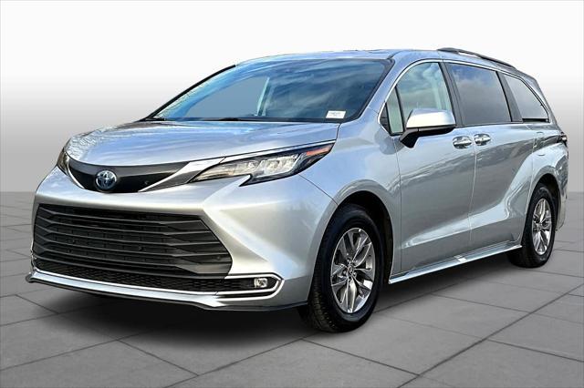 used 2023 Toyota Sienna car, priced at $43,500