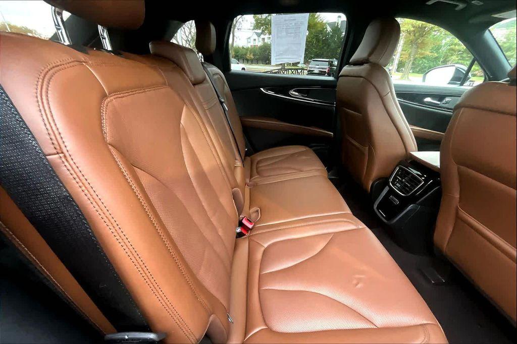 used 2023 Lincoln Nautilus car, priced at $37,500