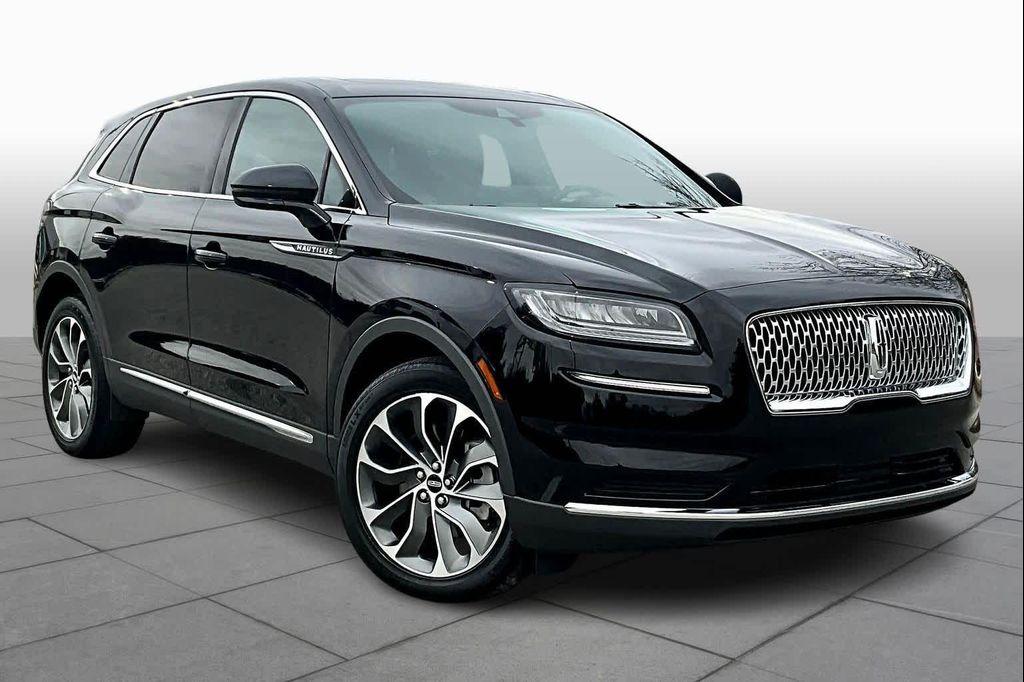 used 2023 Lincoln Nautilus car, priced at $37,500