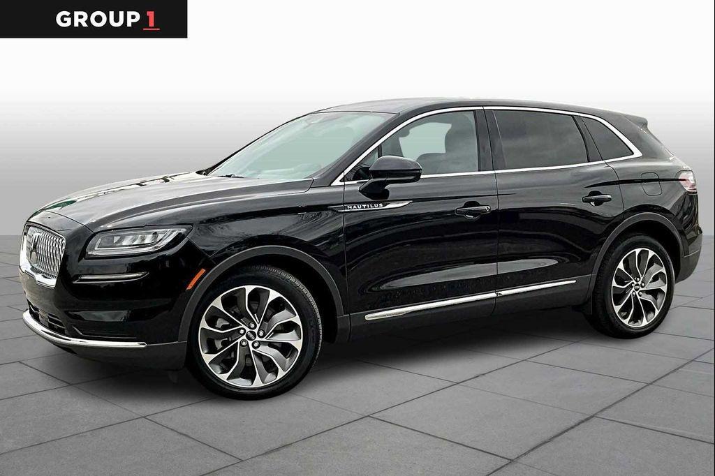 used 2023 Lincoln Nautilus car, priced at $37,500