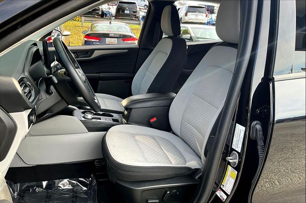 used 2023 Ford Escape car, priced at $23,500