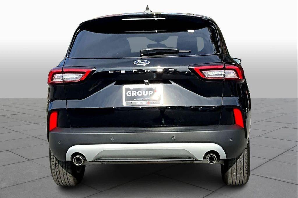 used 2023 Ford Escape car, priced at $23,500