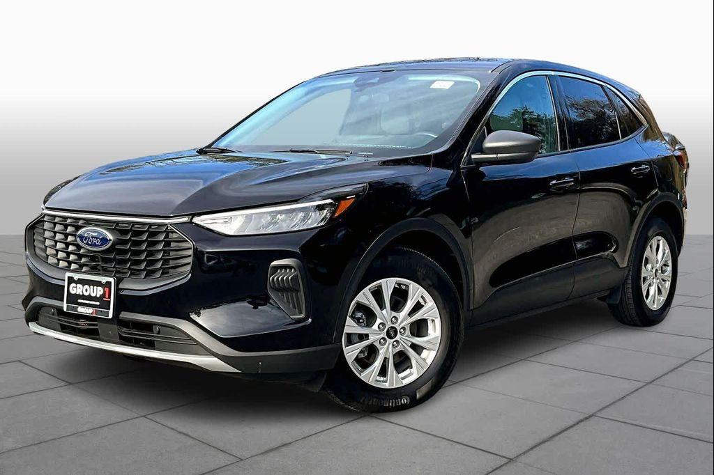 used 2023 Ford Escape car, priced at $23,500