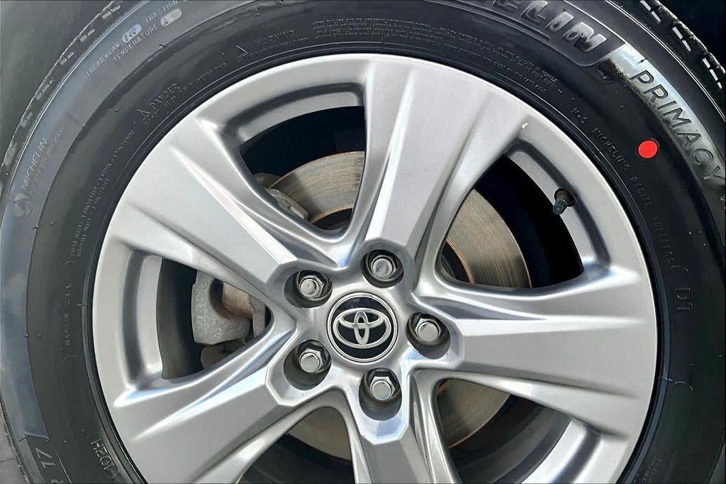 used 2022 Toyota RAV4 Hybrid car, priced at $26,750