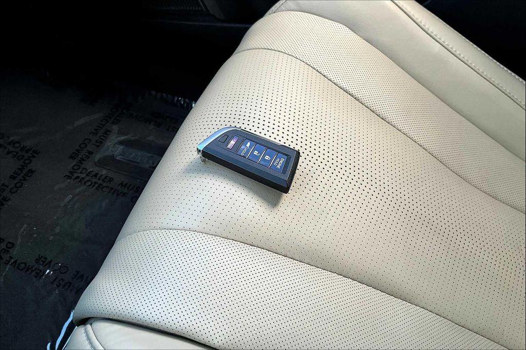 used 2024 Acura MDX car, priced at $44,736