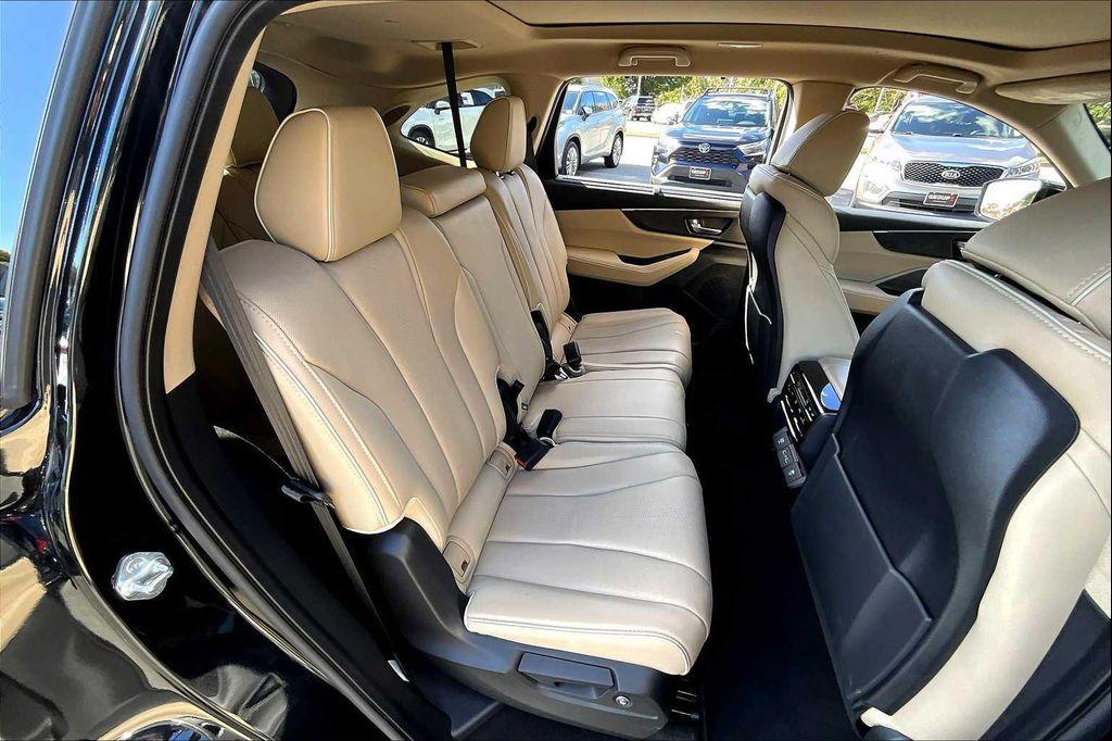 used 2024 Acura MDX car, priced at $44,736