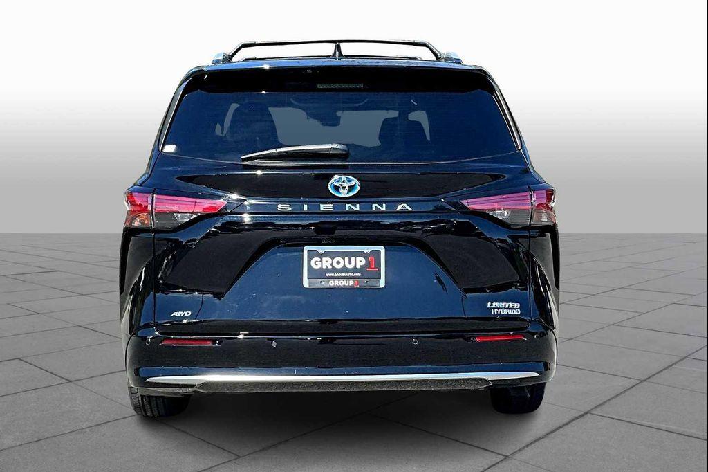 used 2024 Toyota Sienna car, priced at $43,000
