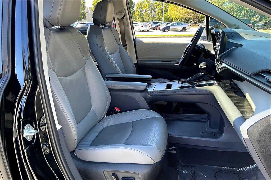 used 2024 Toyota Sienna car, priced at $43,000