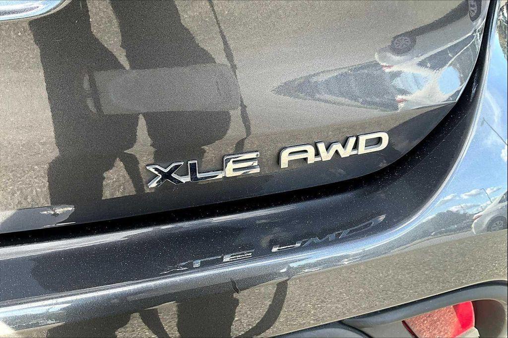 used 2022 Toyota Highlander car, priced at $38,000