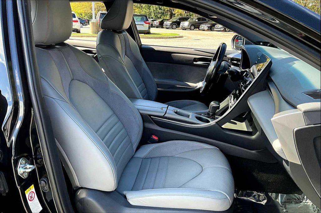 used 2019 Toyota Avalon car, priced at $25,000