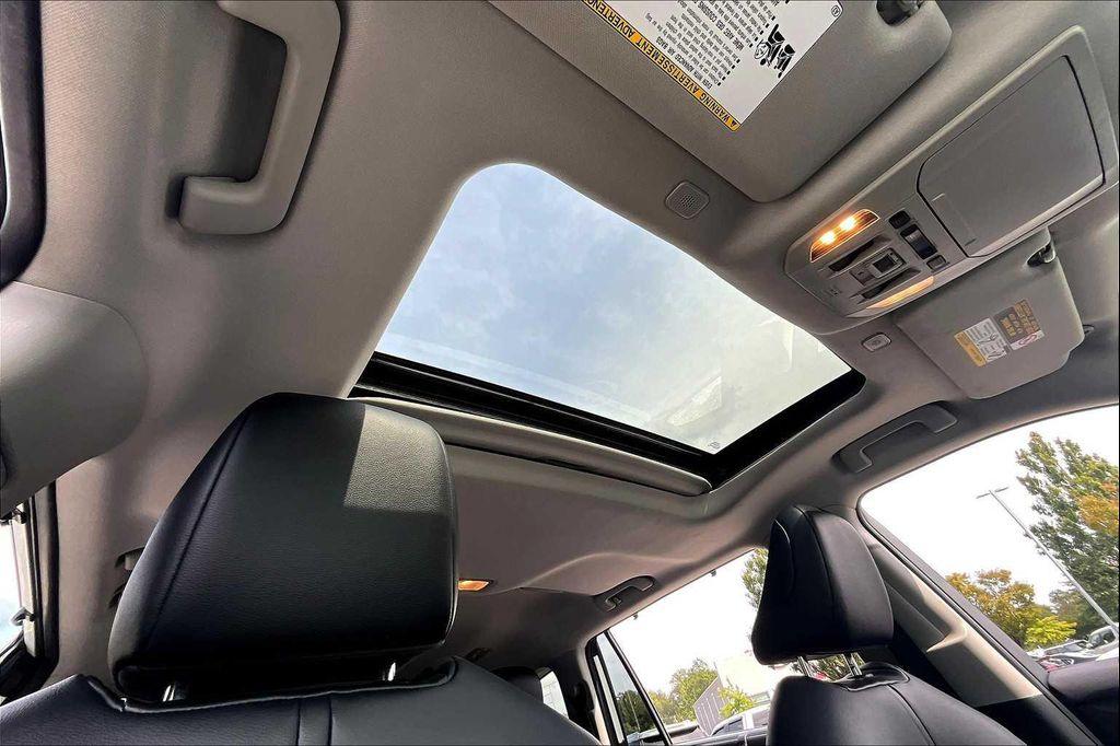 used 2023 Toyota Highlander car, priced at $36,531
