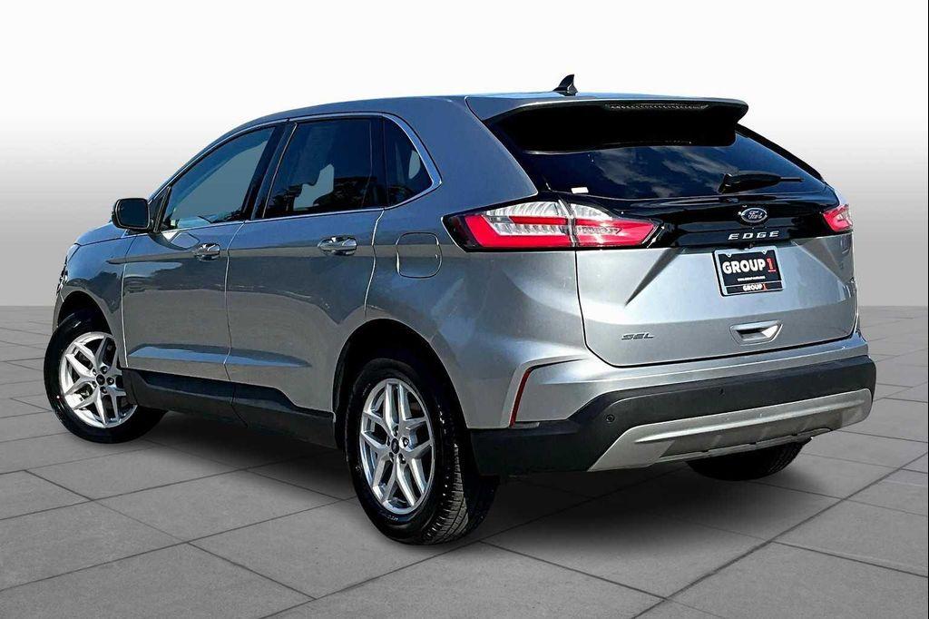 used 2021 Ford Edge car, priced at $17,000