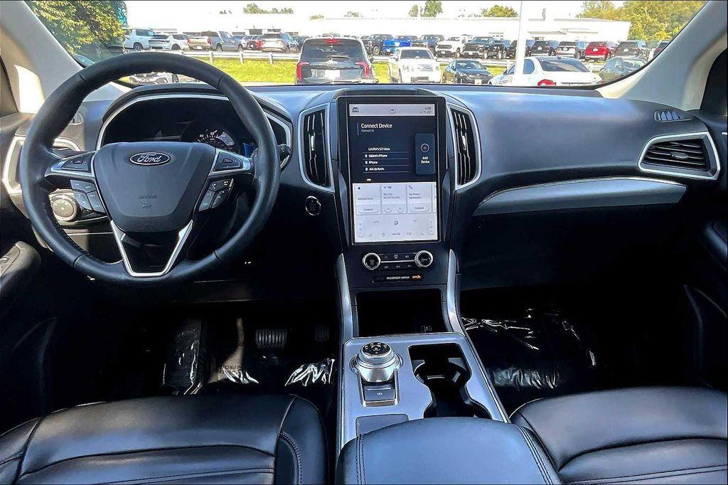 used 2021 Ford Edge car, priced at $17,000