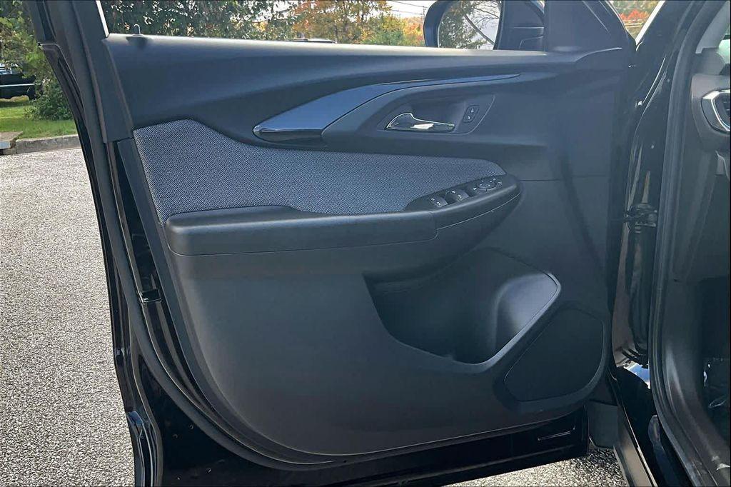 used 2023 Chevrolet TrailBlazer car, priced at $20,500