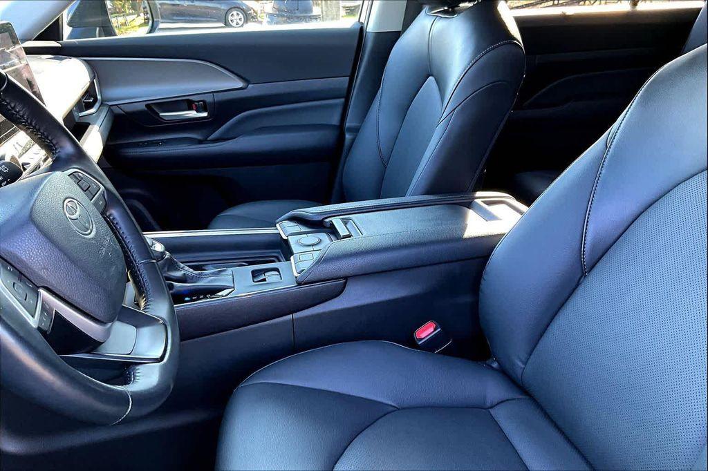 used 2024 Toyota Grand Highlander car, priced at $42,500