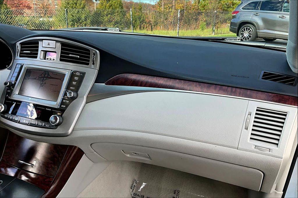 new 2011 Toyota Avalon car