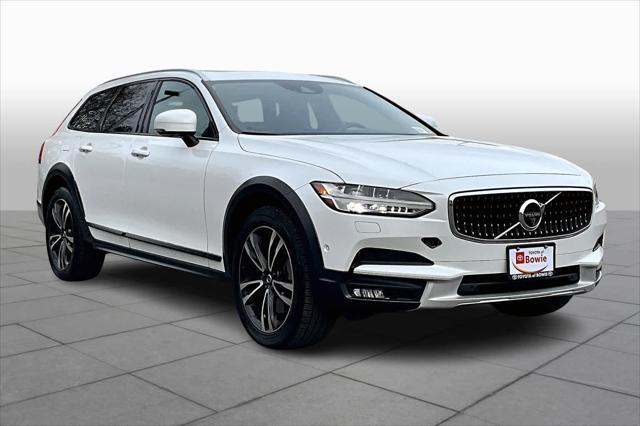 used 2018 Volvo V90 Cross Country car, priced at $24,000