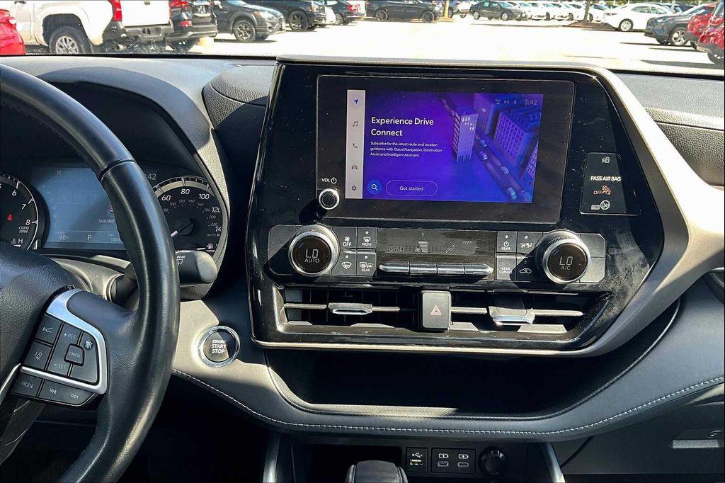 used 2023 Toyota Highlander car, priced at $29,000