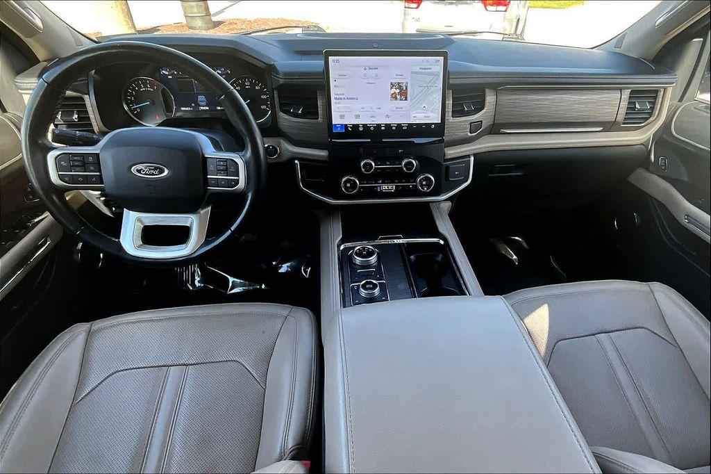 used 2023 Ford Expedition car, priced at $38,500