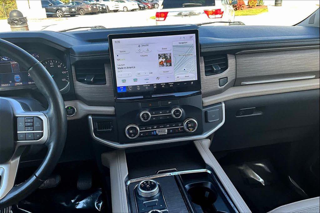 used 2023 Ford Expedition car, priced at $38,500